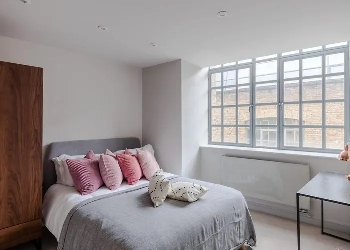 Dolls House - Farringdon - By Frankie Says